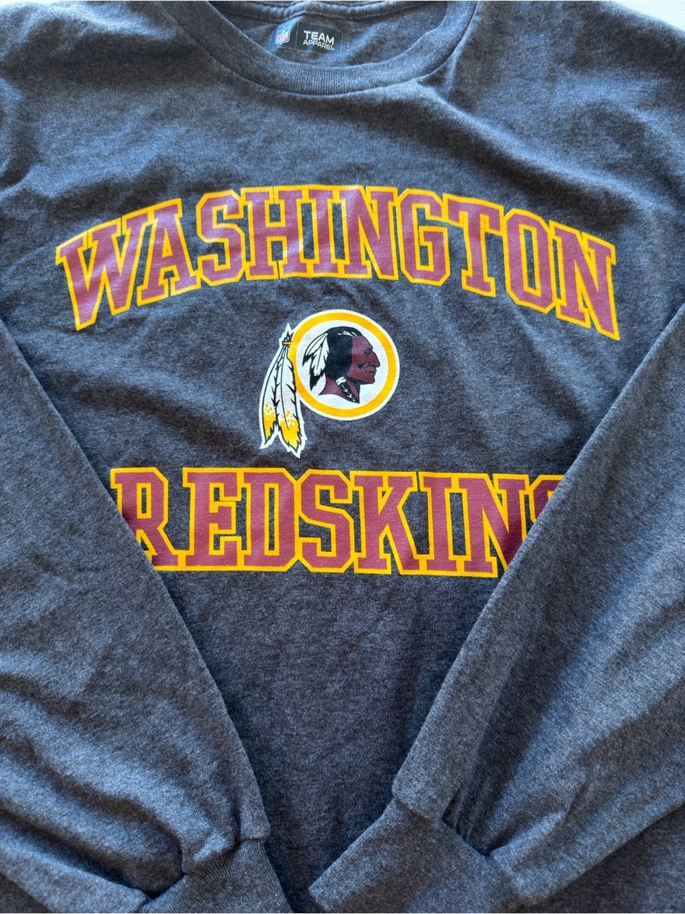 EUC NFL Washington Redskins Long Sleeve Crewneck Shirt Size XL (KB10) - Picture 2 of 3